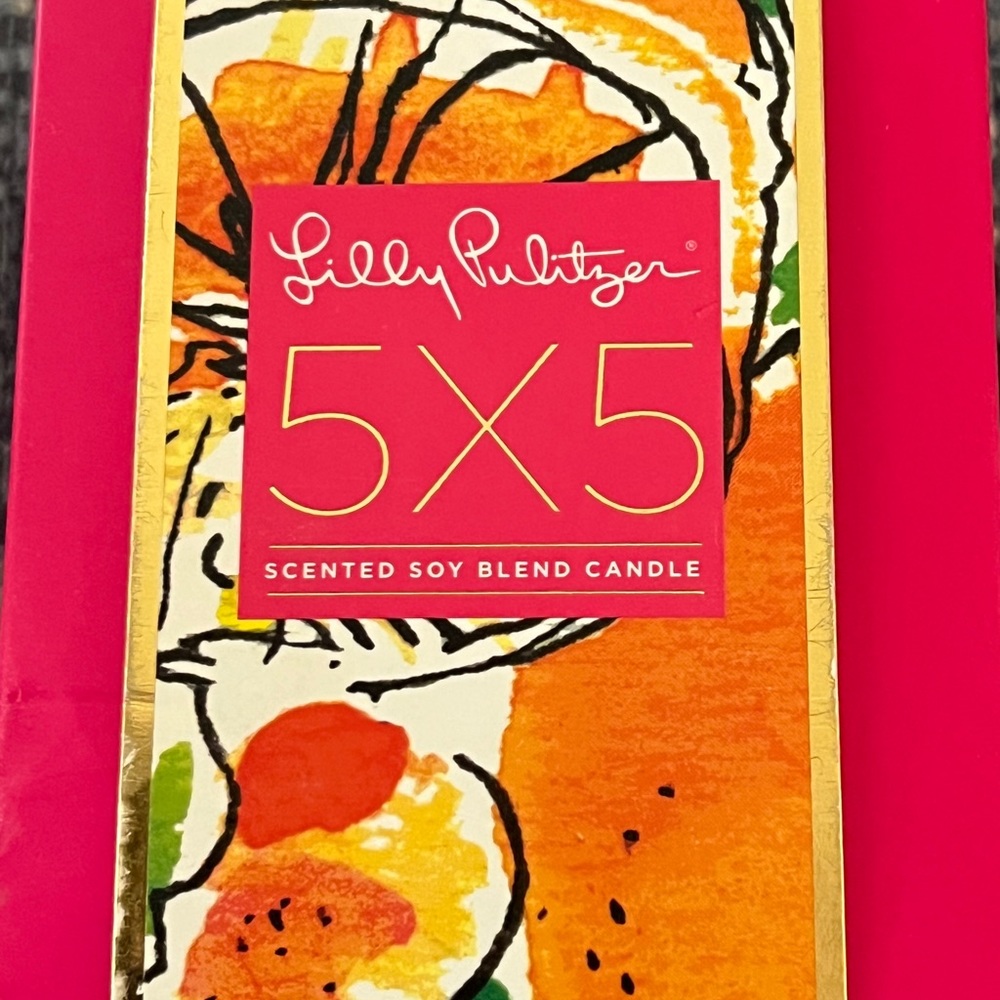 New Lilly Pulitzer Scented 5x5 Candle